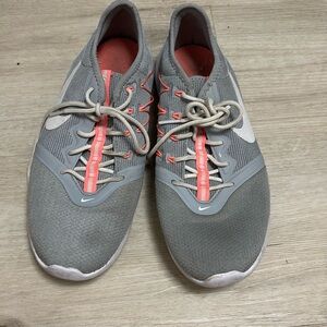 Grey women’s Nikes size 8.5